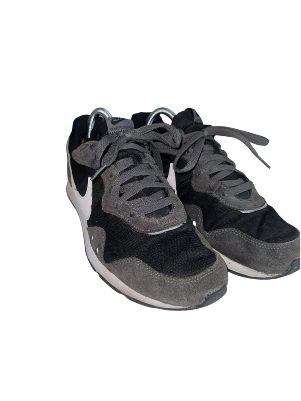 Men s Nike Venture Runner Black Iron Grey CK2944-004 Shoes Sneakers Size 10.5